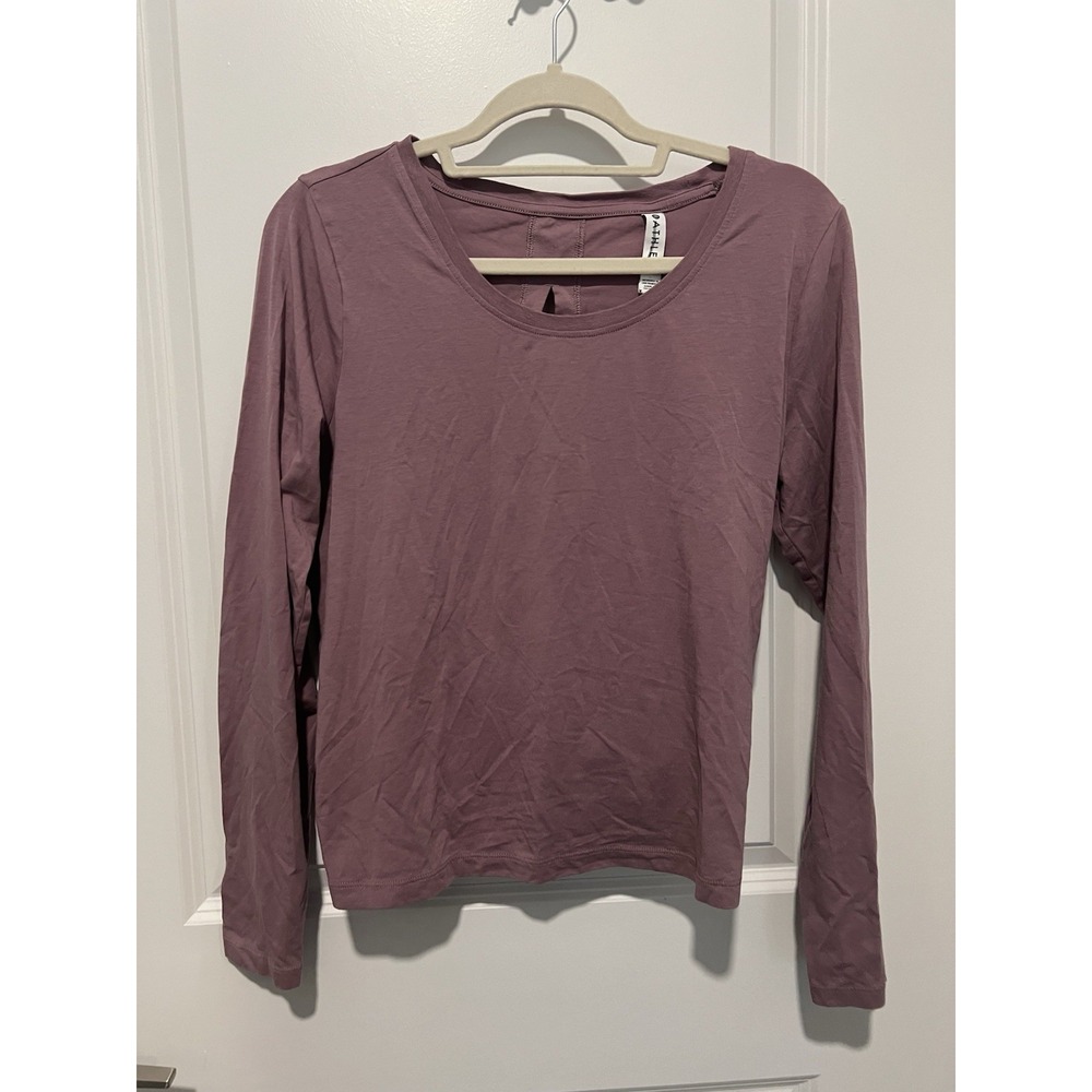 Athleta Keyhole Long Sleeve Top Size Medium Purple Women's Gym Athletic